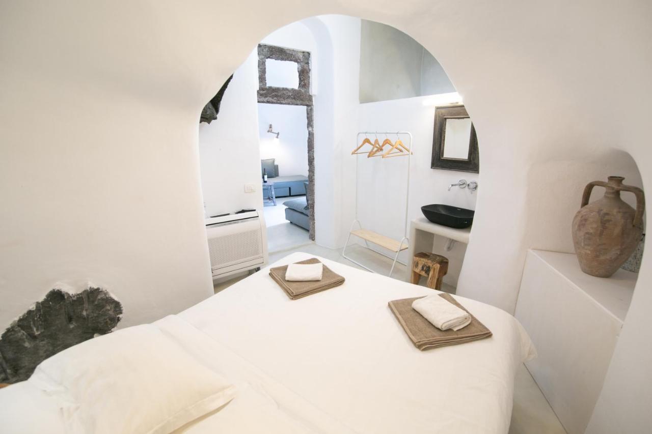 Apartament Opsis Cave House Oía Zewnętrze zdjęcie